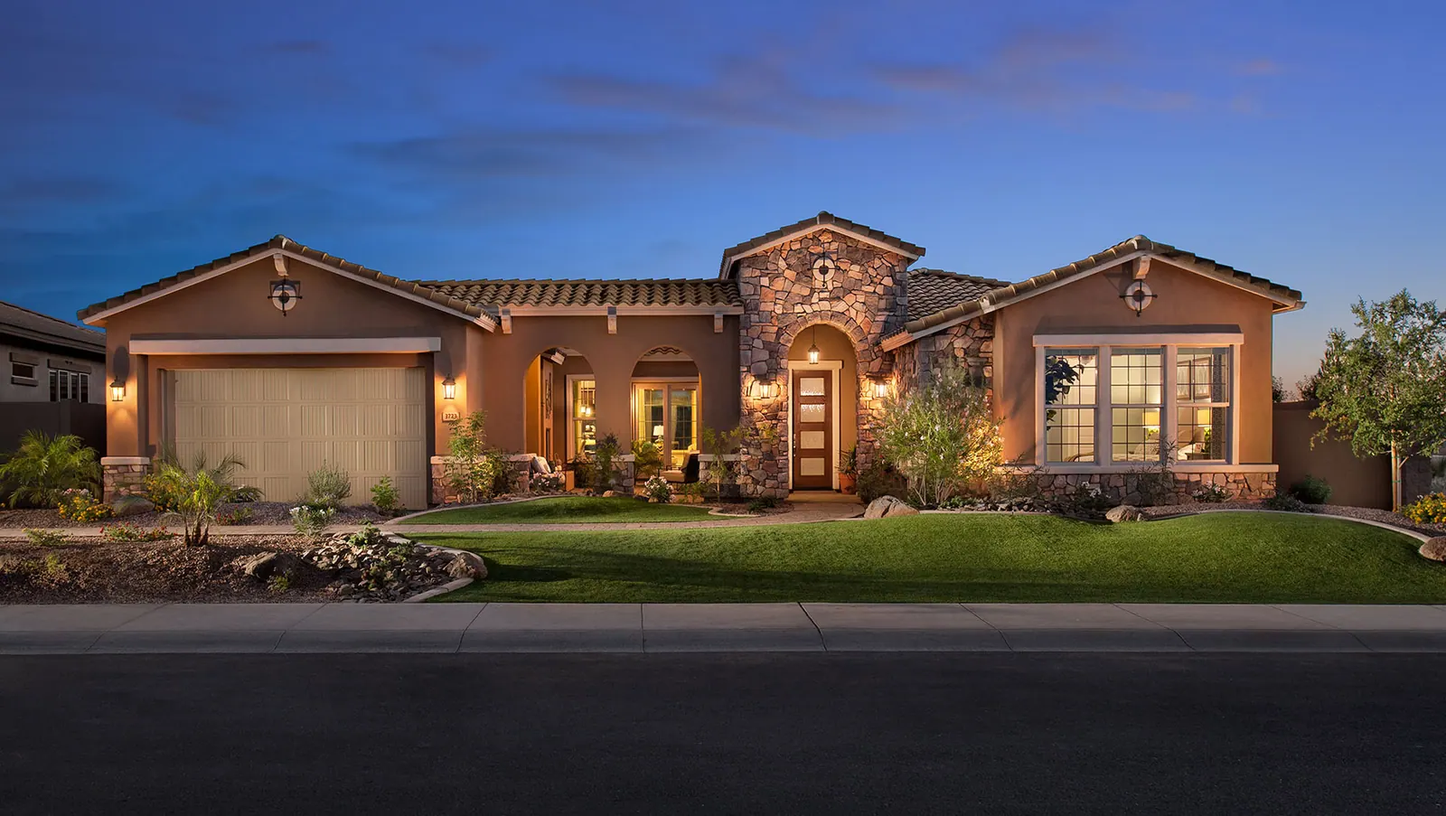 Safe-Way SteeLite Delano garage door installed