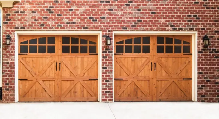 Carriage House Wood Series 7400